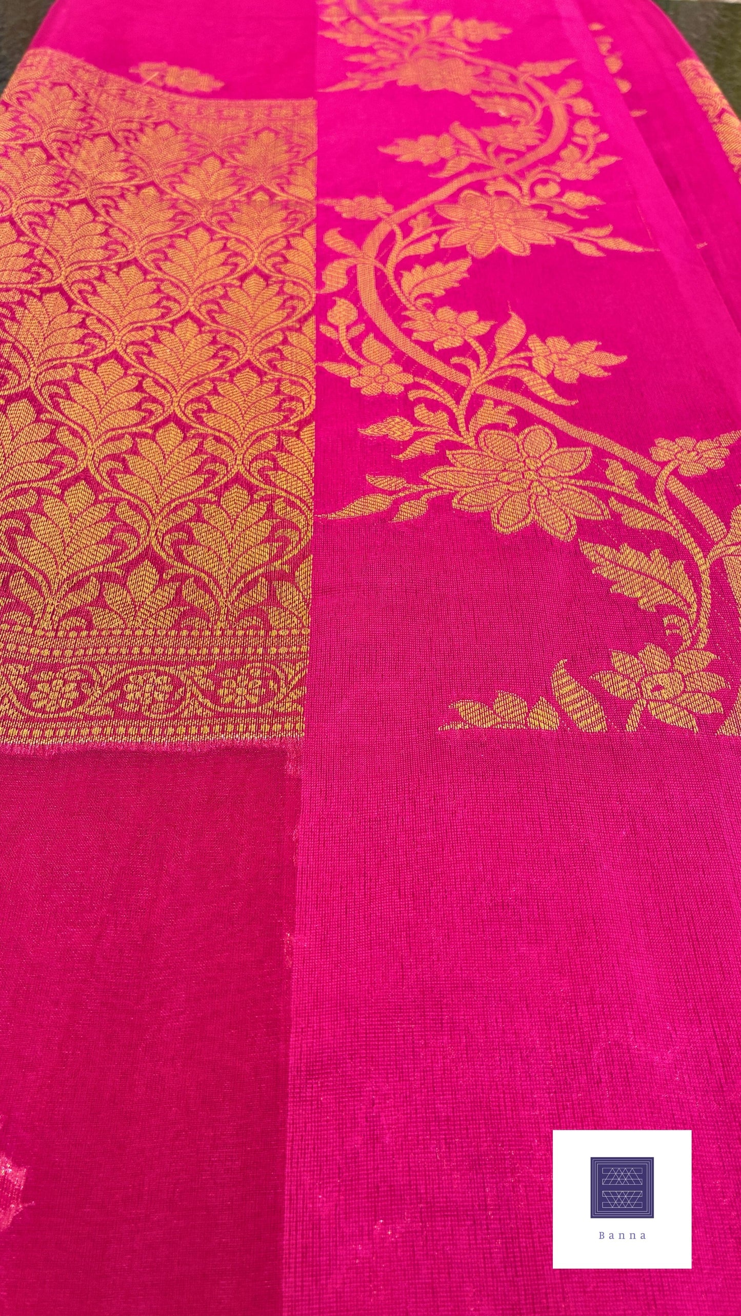 Traditional Banarasi Weaving in Organza - Pink