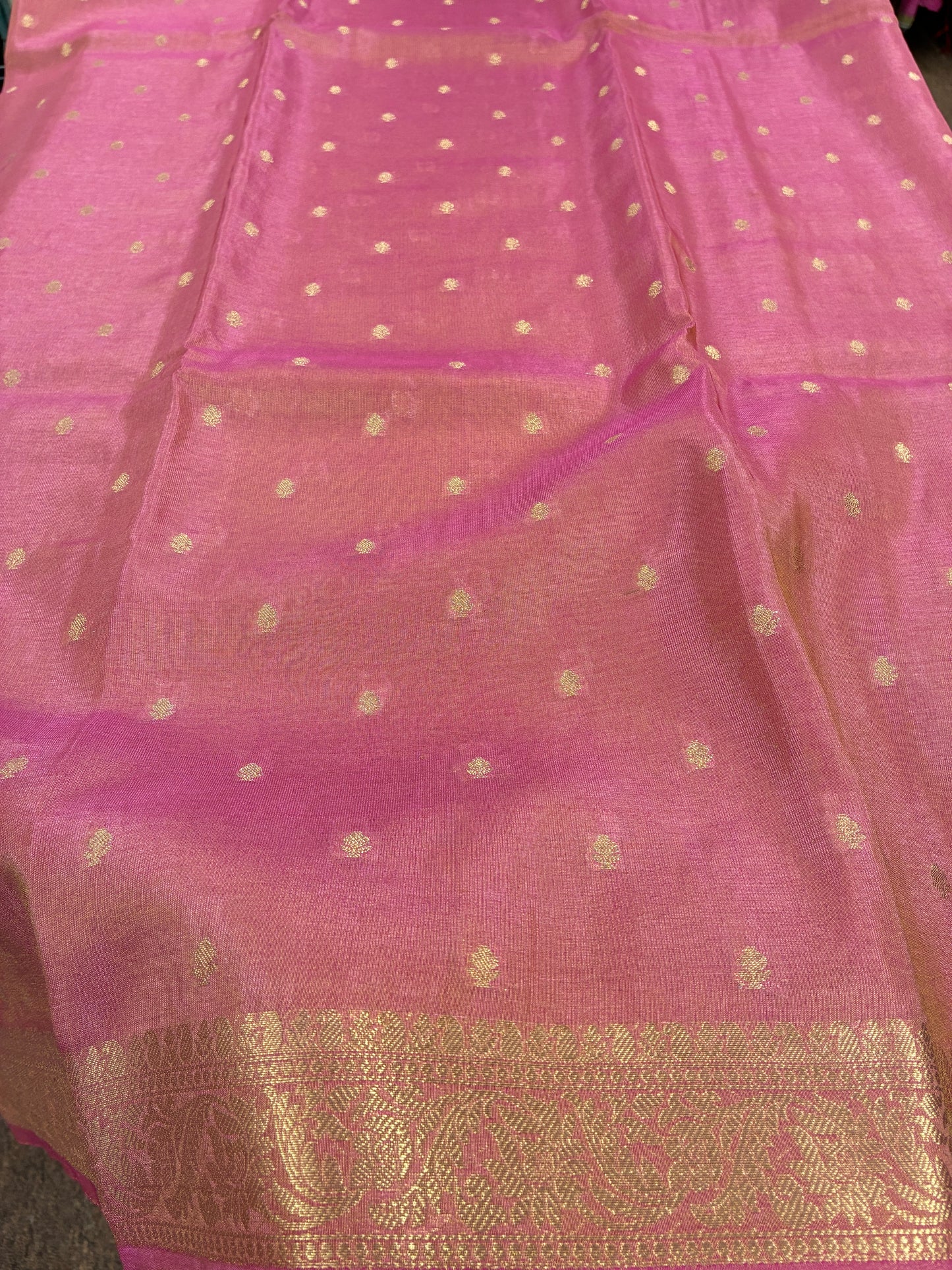 Tissue Silk woven traditional Banarasi saree - Pink