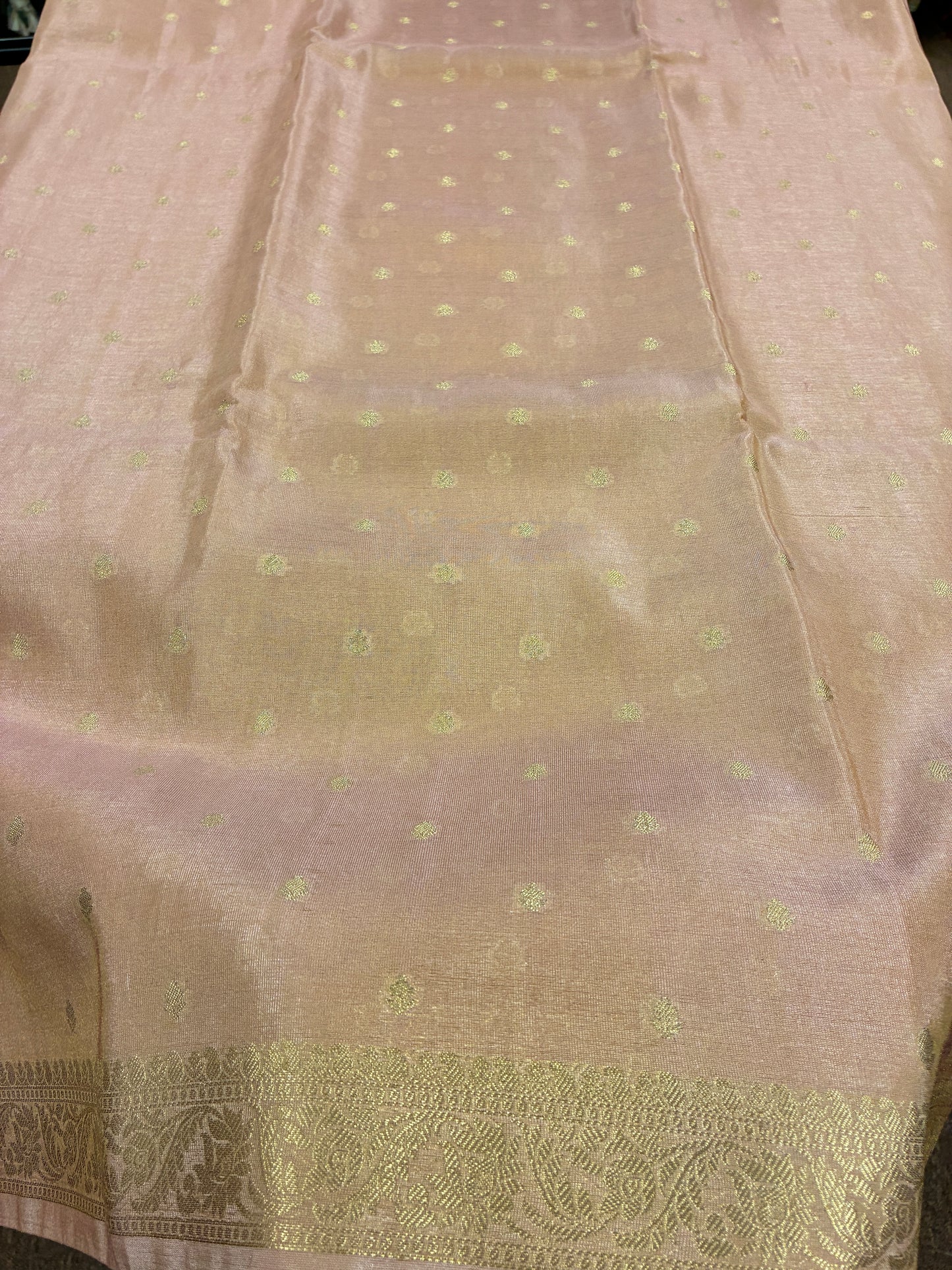 Tissue Silk woven traditional Banarasi saree - Baby Pink