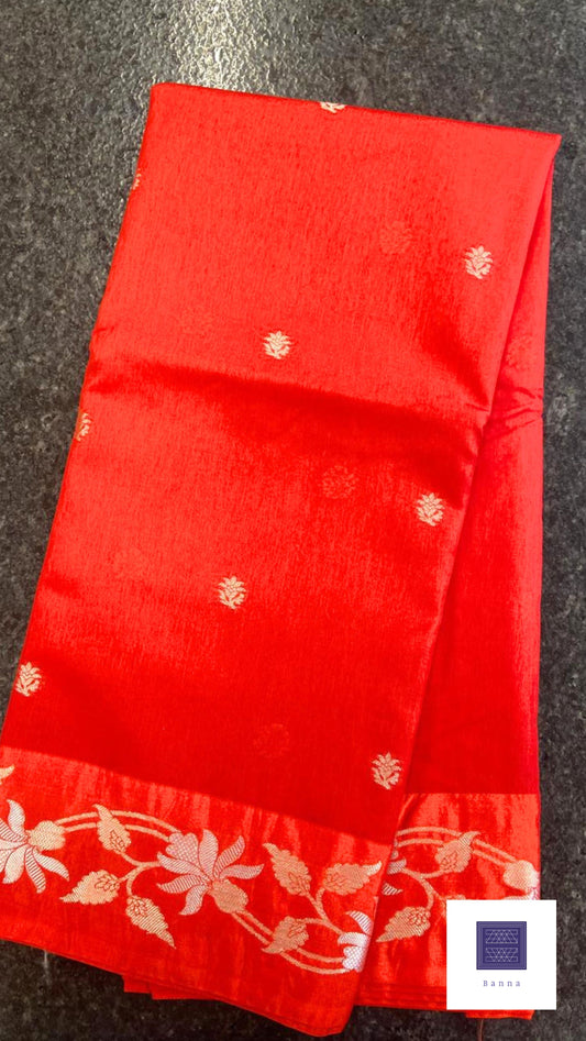 Raw Mango Semi silk saree - Red Floral and Dual Buttis