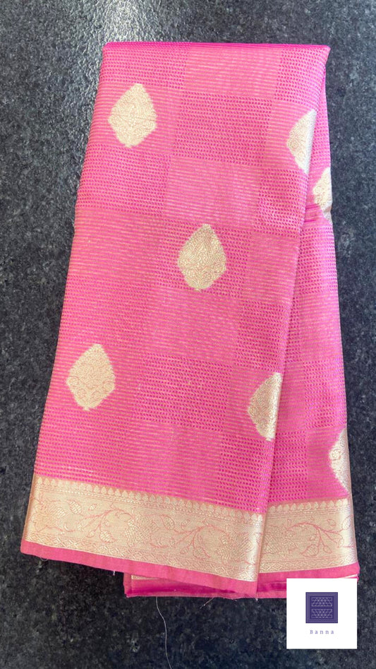 Tissue with thread weaving - Pink