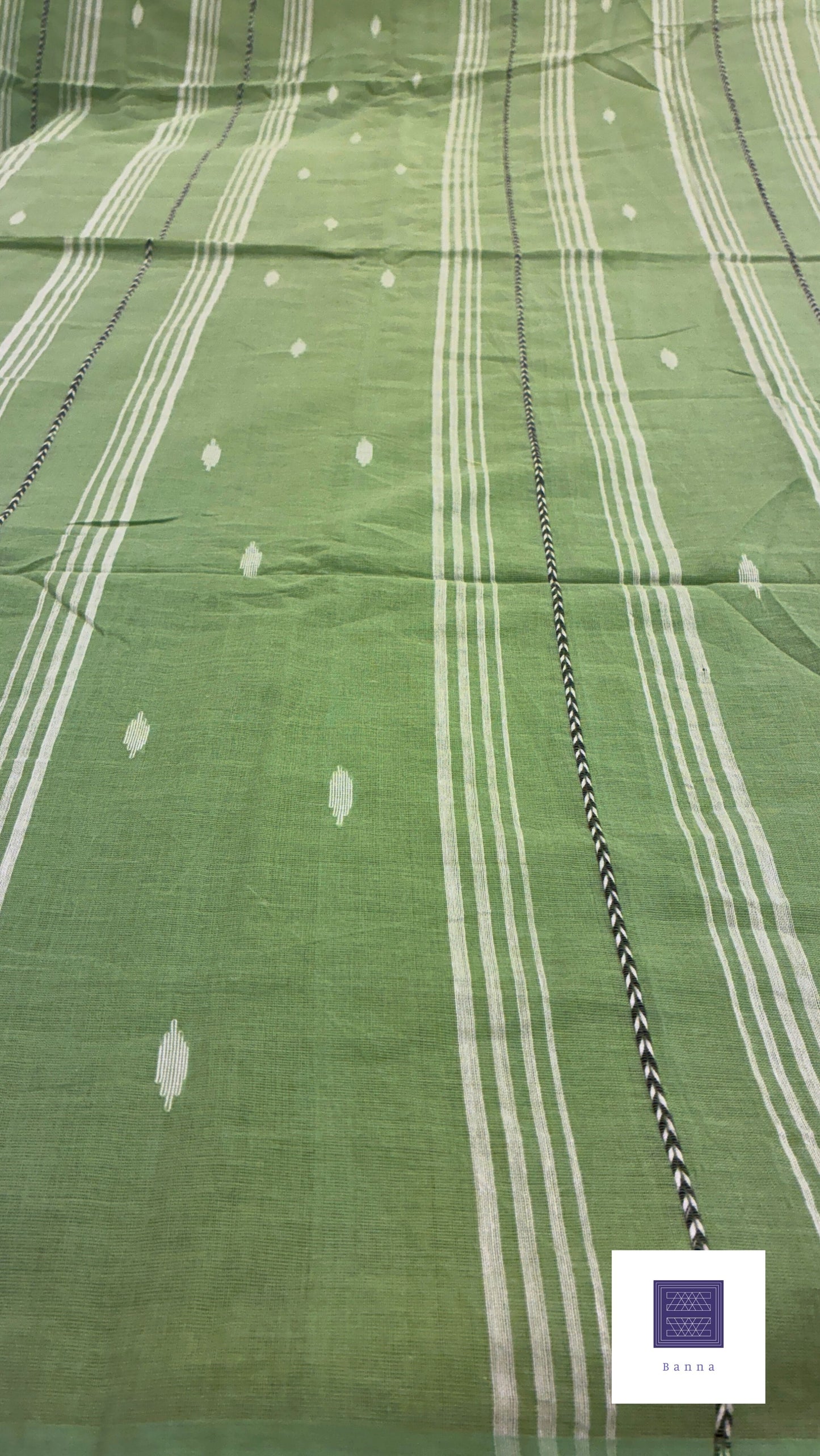 Pure Mul Cotton Saree with Jamdhani handwork - Pastel Green