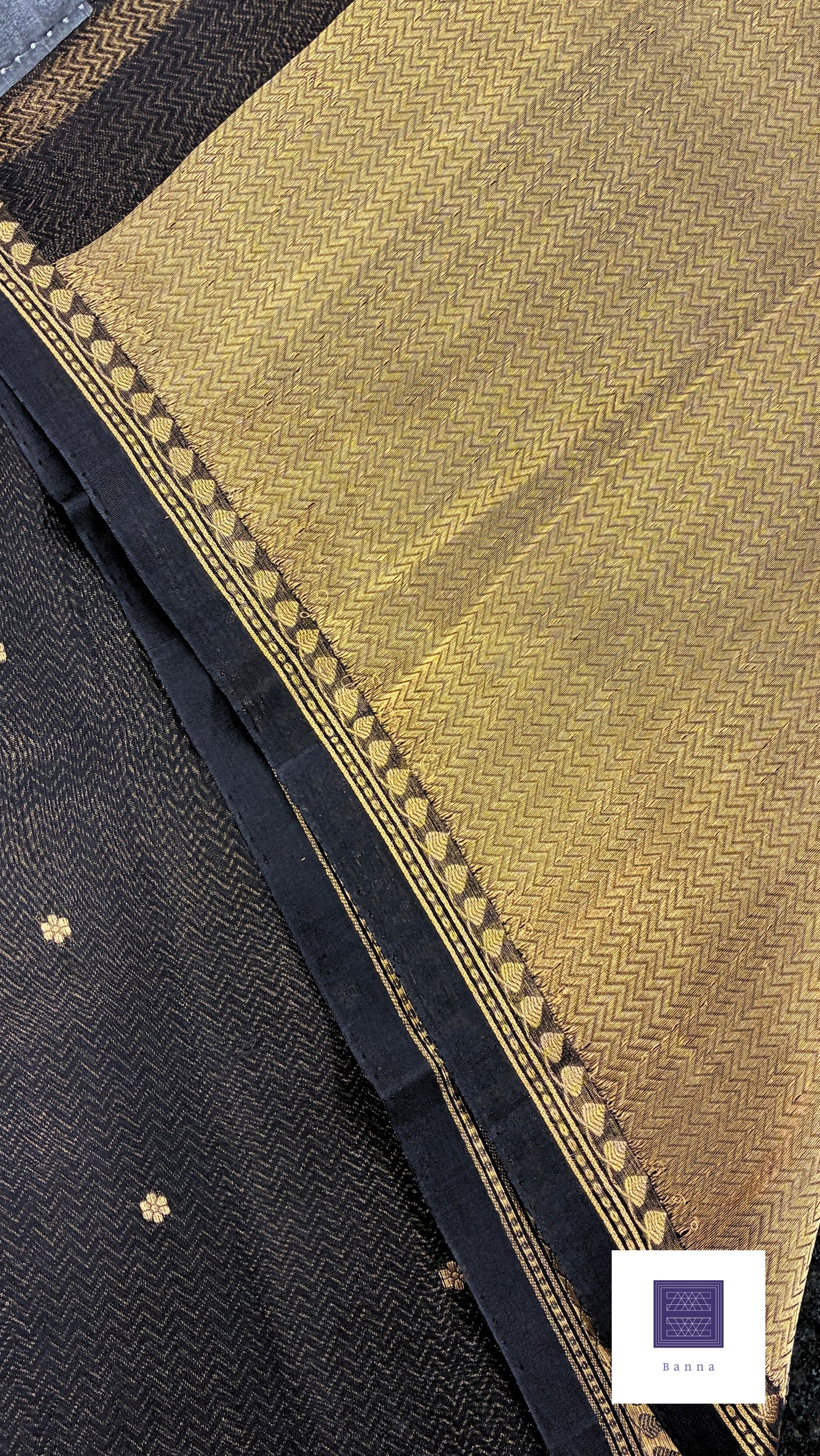 Pure Kora Silk with simple border and small buttas - Black