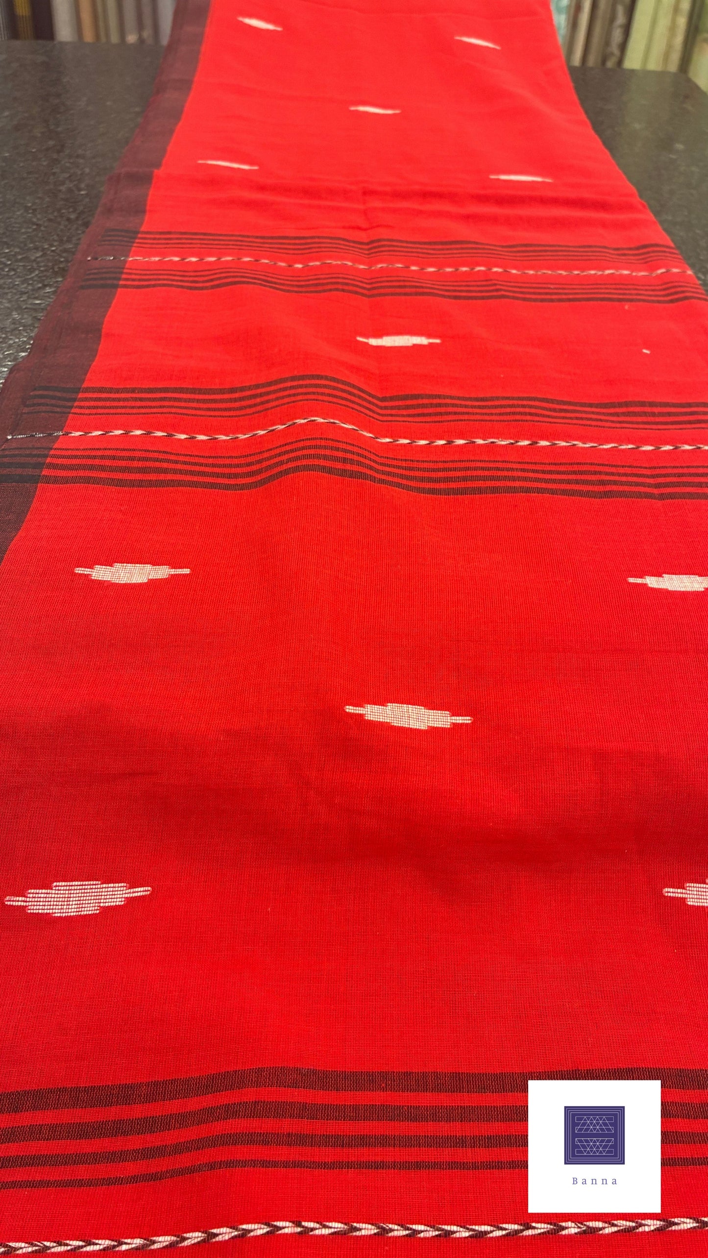 Pure Mul Cotton Saree with Jamdhani handwork - Red