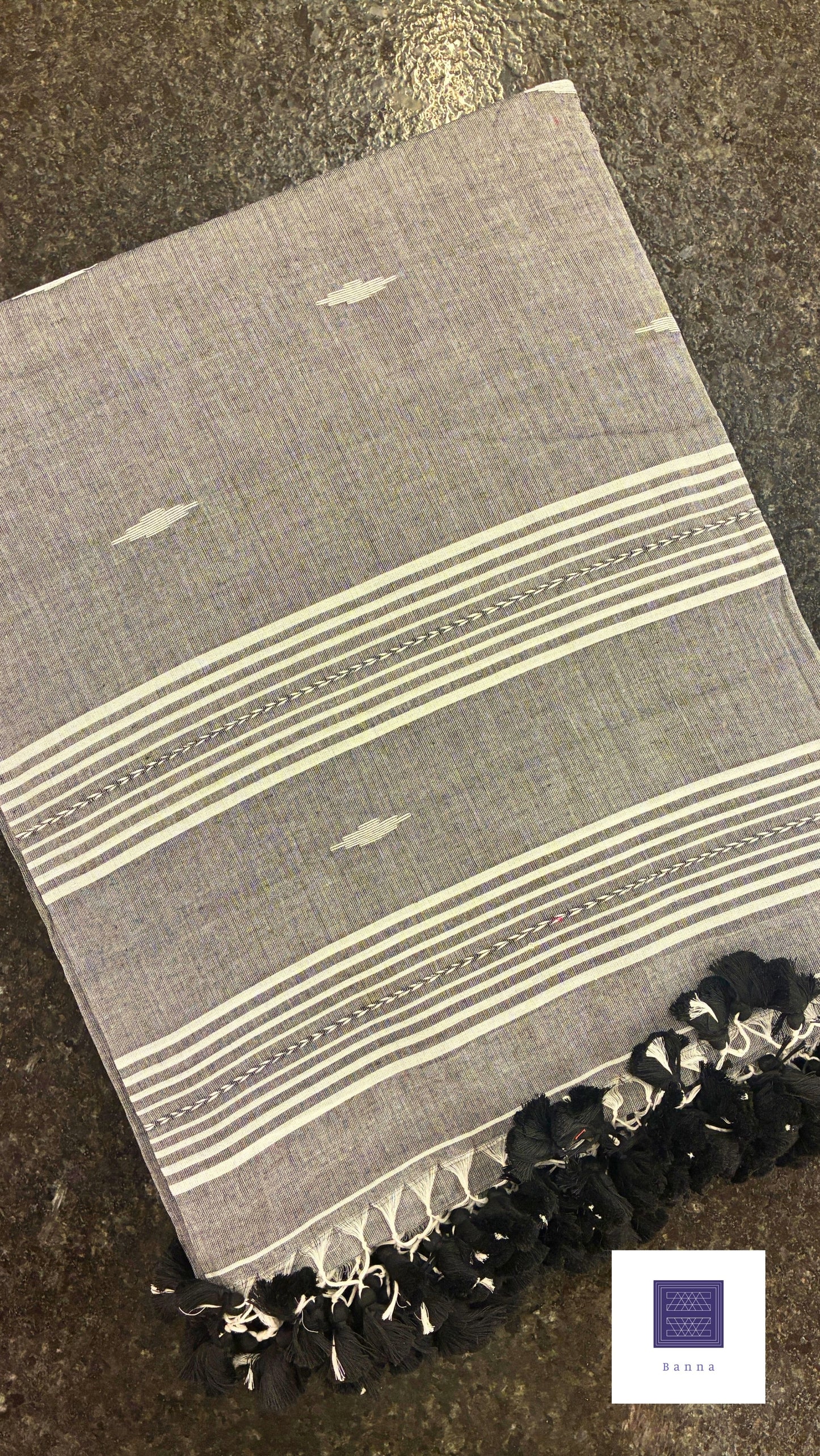 Pure Mul Cotton Saree with Jamdhani handwork - Grey