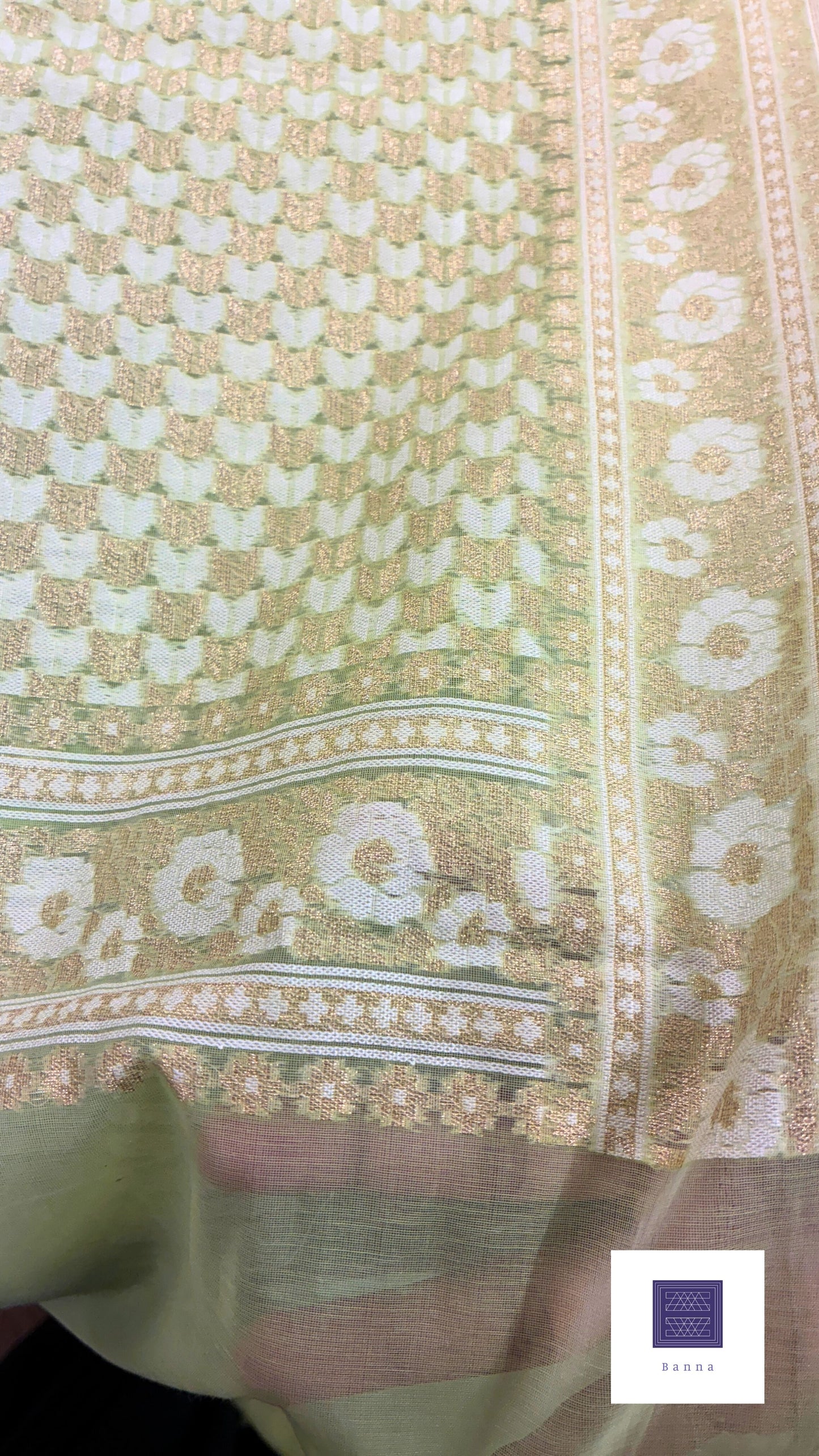 Handloom Jamdhani Cotton Saree - Pista Green
