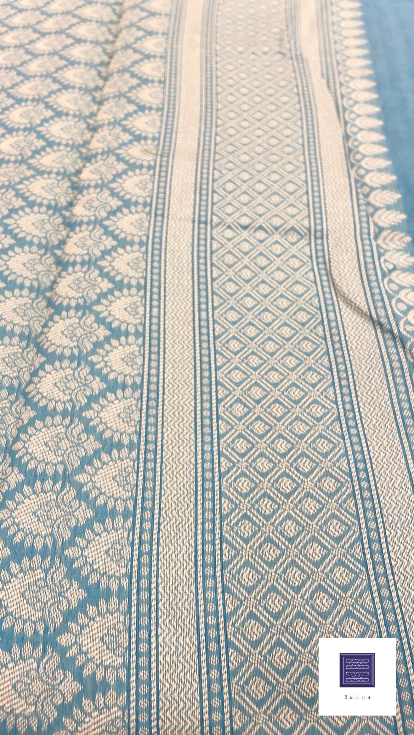 Cotton Saree with thread weaving - Light Blue