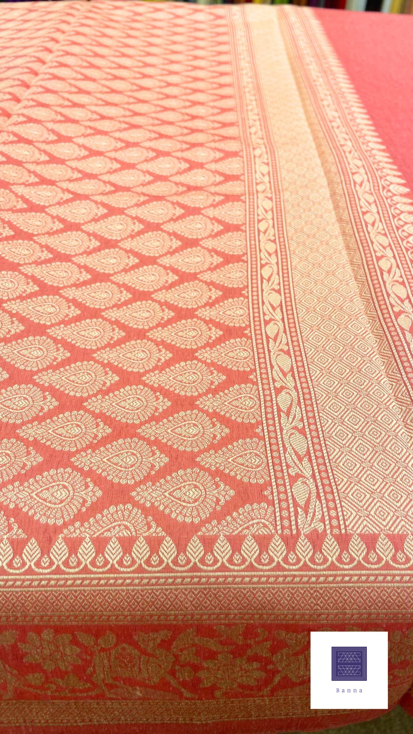 Cotton Saree with thread weaving - Light Pink