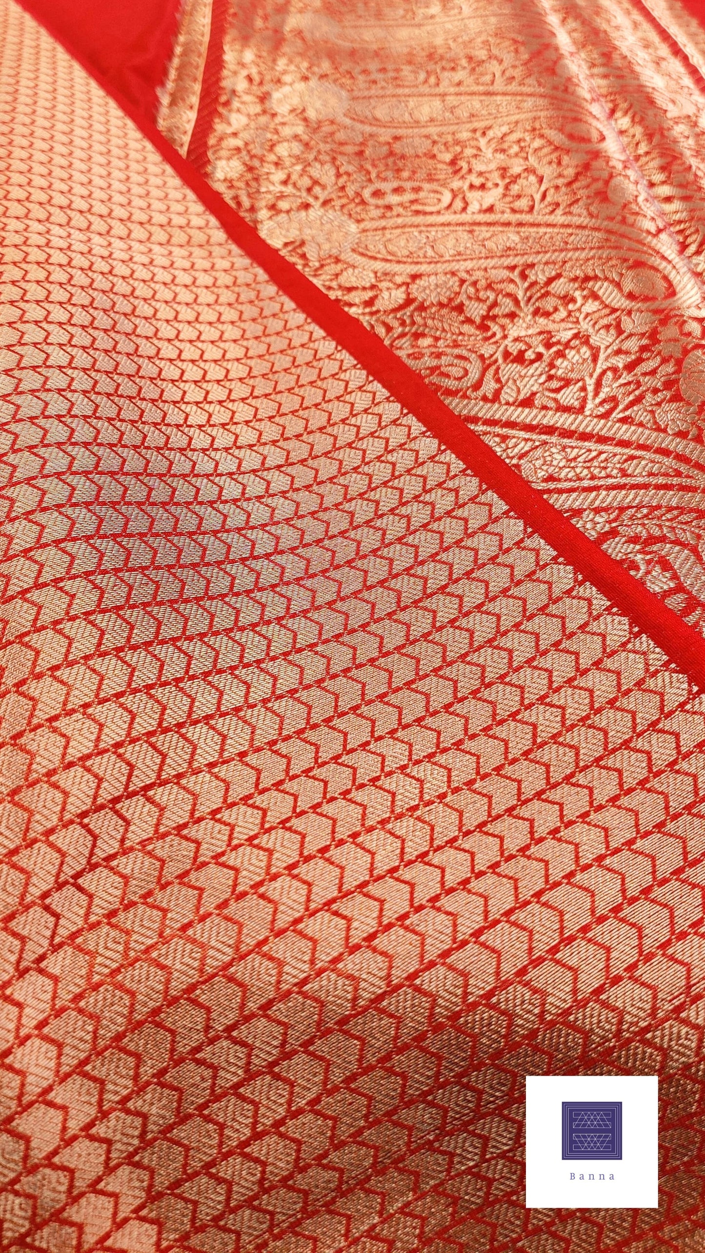 Chiffon Silk Solid Red Saree
