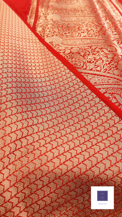 Chiffon Silk Solid Red Saree