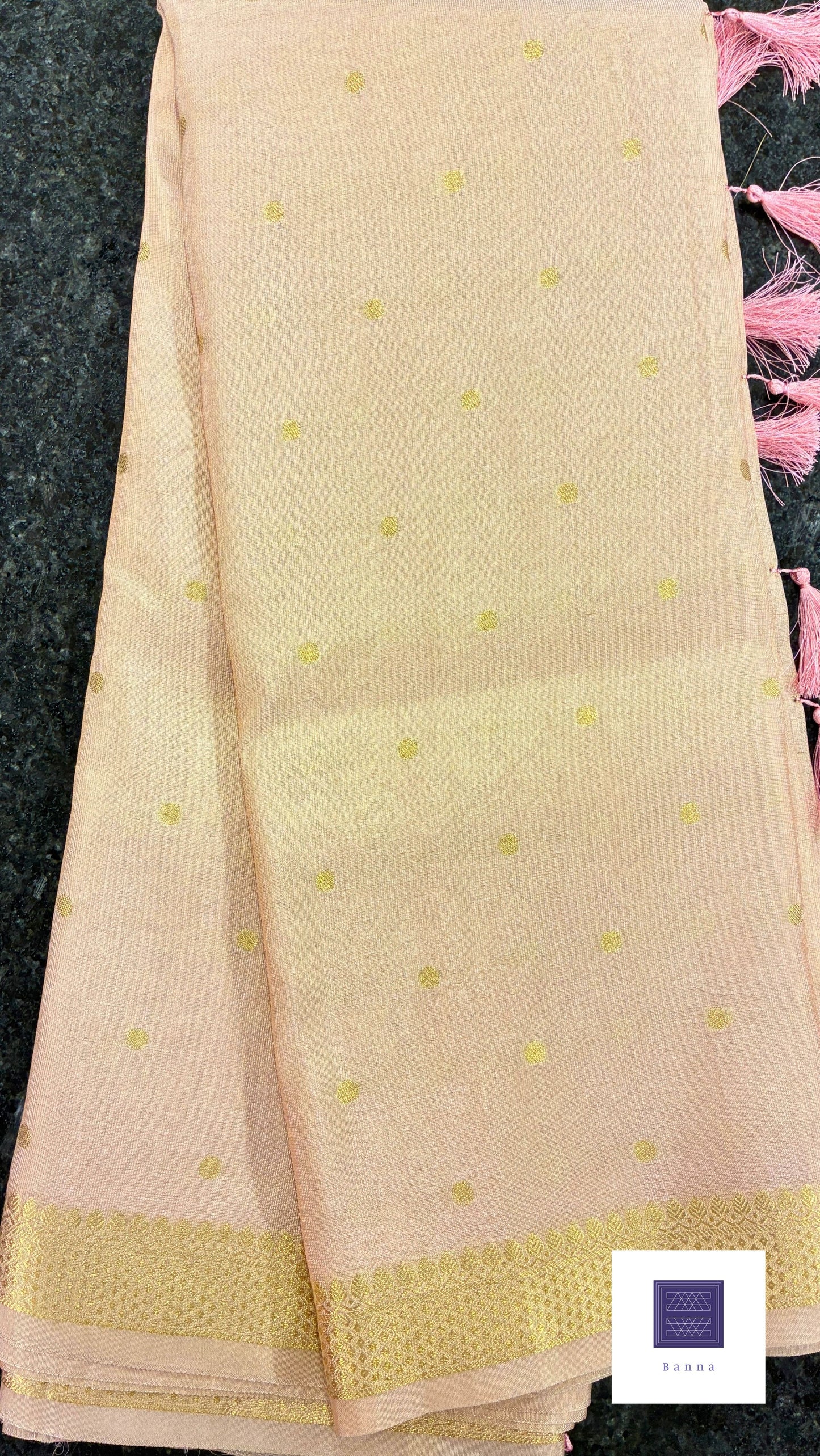 Tissue Silk woven traditional yet modern Banarasi saree - Baby Pink