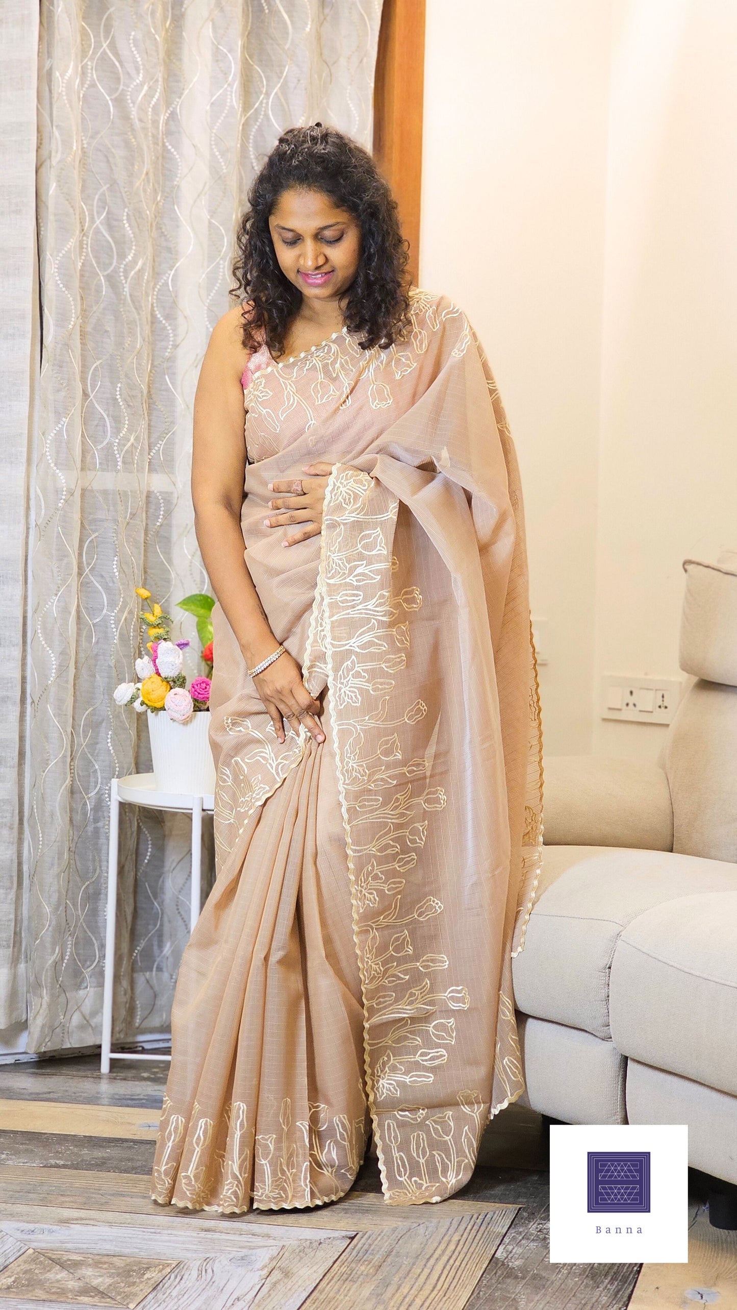 Kota cotton saree with floral weaving - Beige