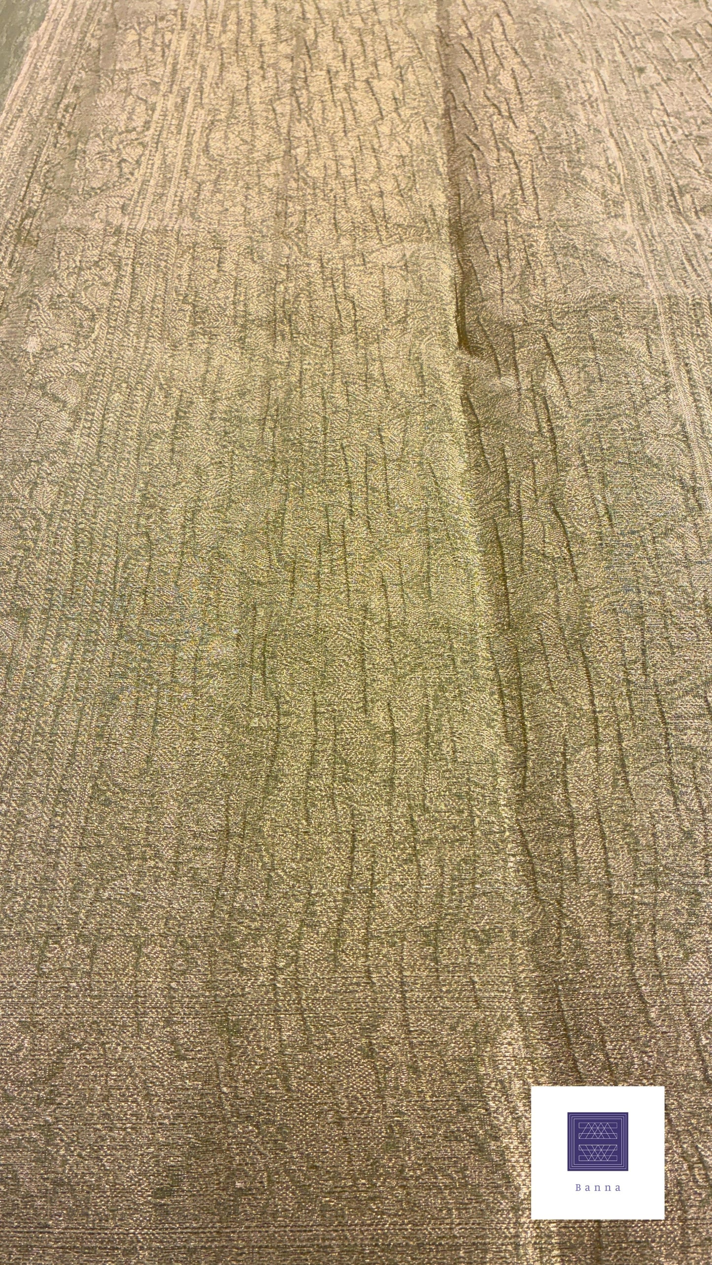 Banarasi Crush Tissue Saree - Pastel Green and Gold