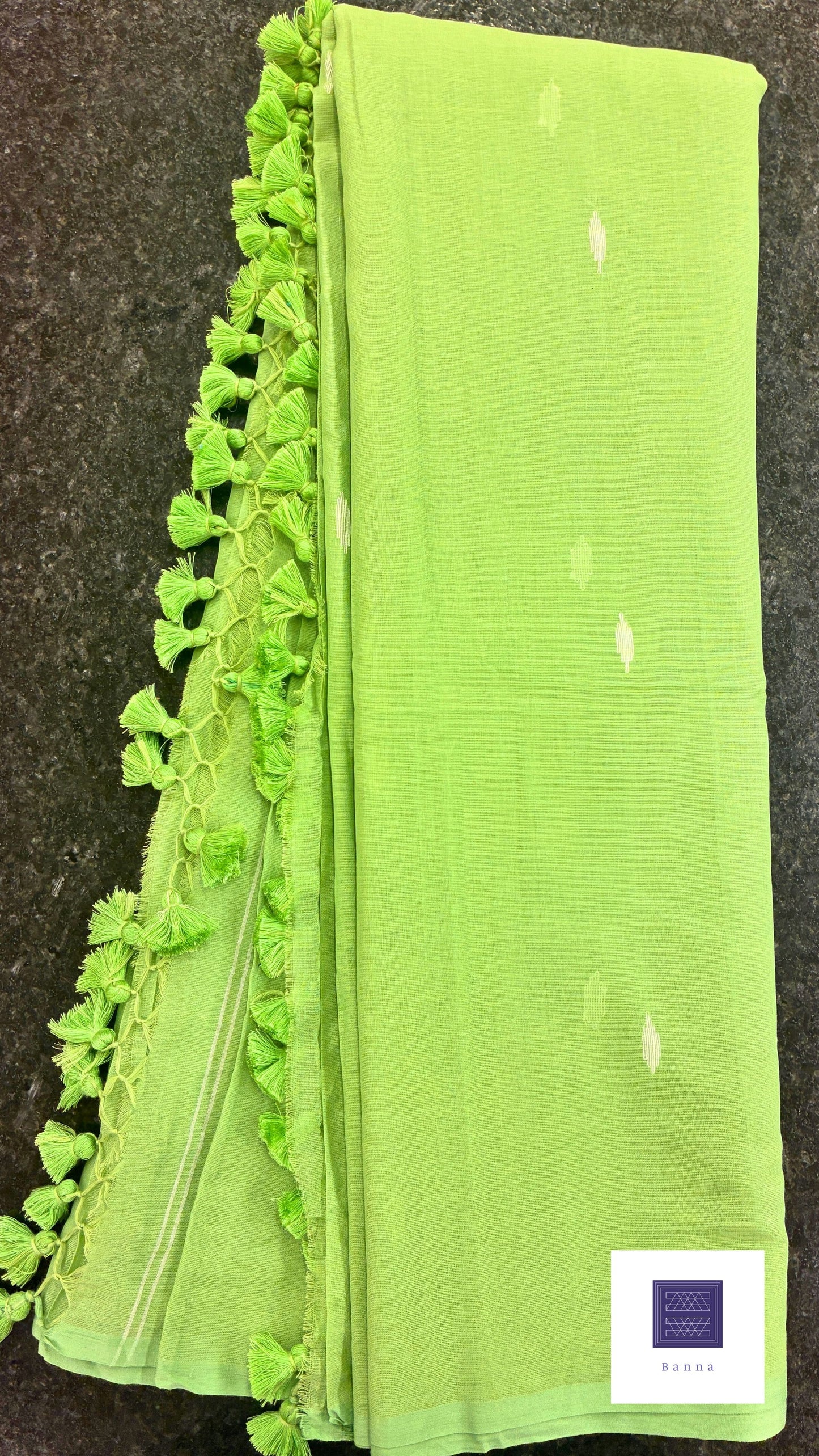 Pure Mul Cotton Saree with Jamdhani handwork - Pastel Green
