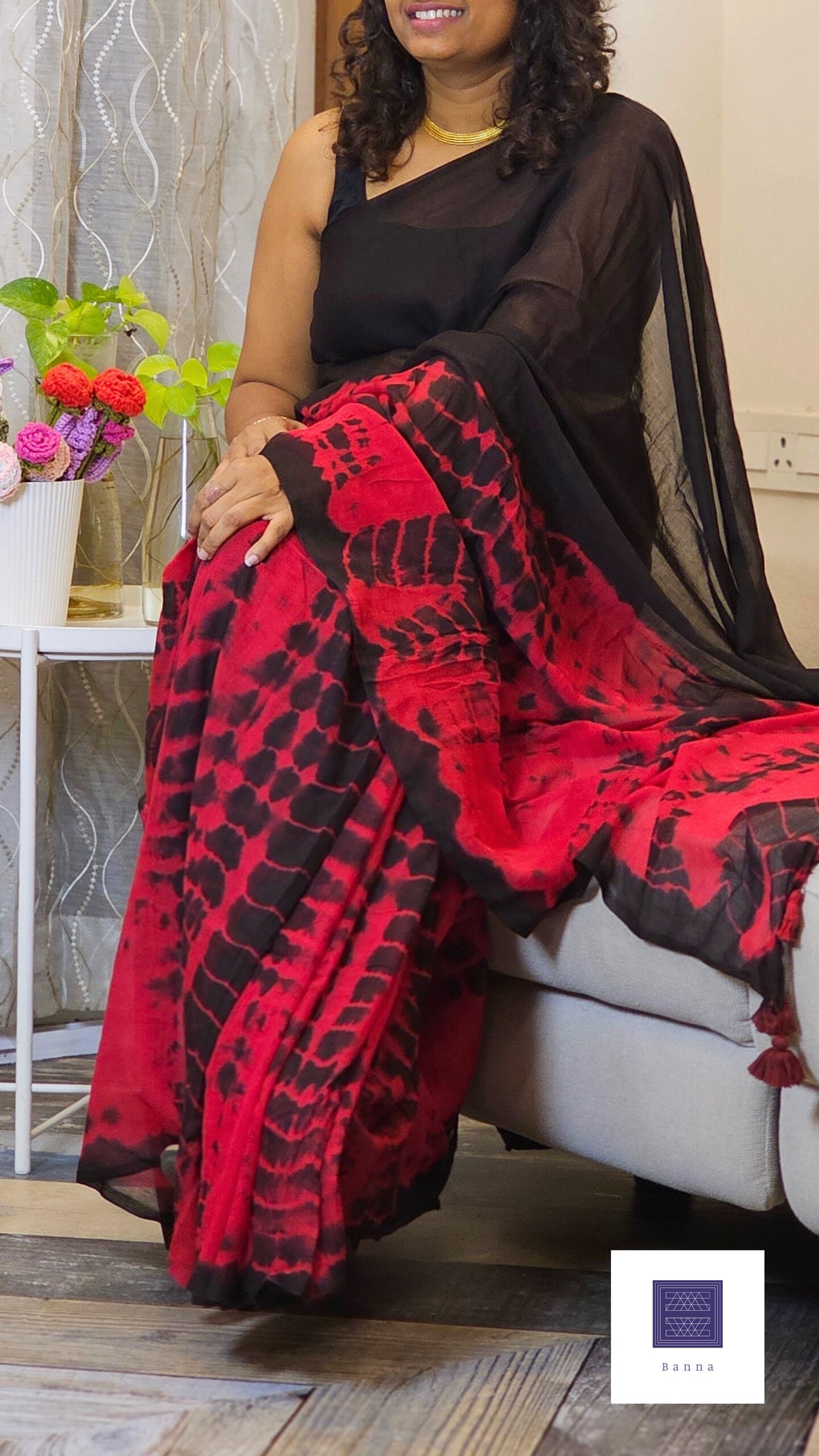 Soft Mul Cotton saree - Red Black