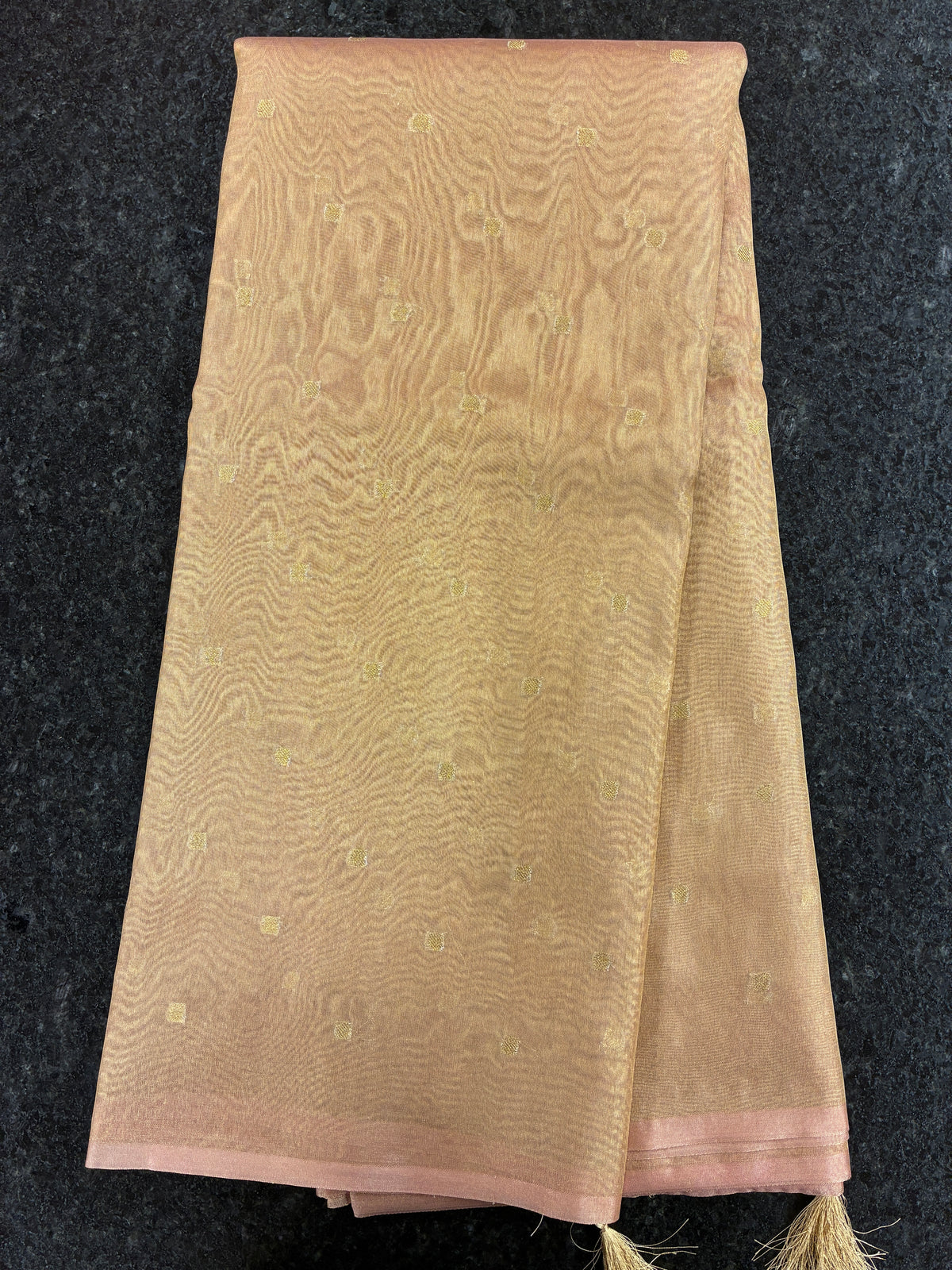 Banna Signature Simple Tissue Saree - Peach