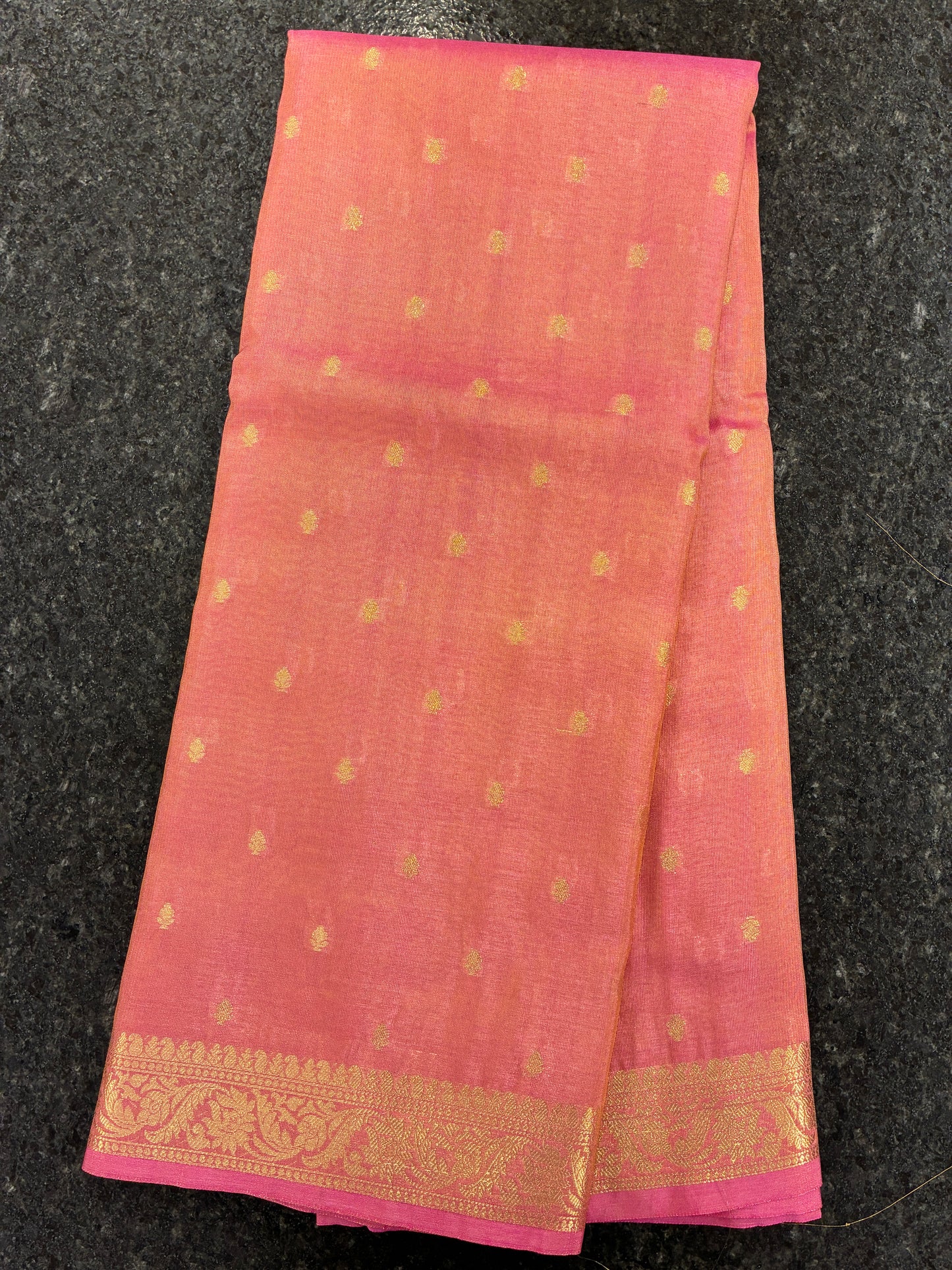 Tissue Silk woven traditional Banarasi saree - Pink